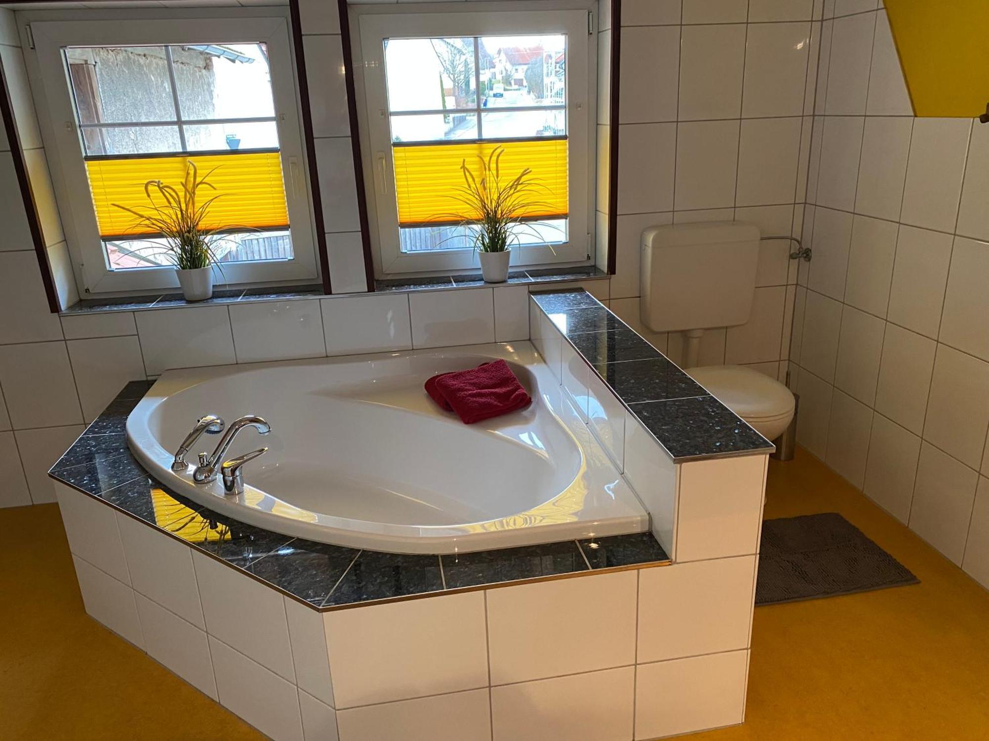 Schwarzwald - Ferienhaus In Tannheim Apartment Villingen-Schwenningen Bagian luar foto